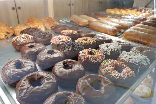 Jon's Donuts