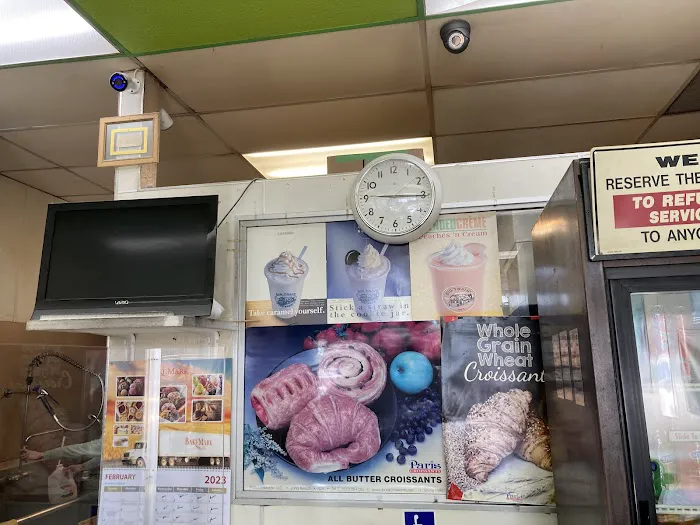 Jon's Donuts Picture 8