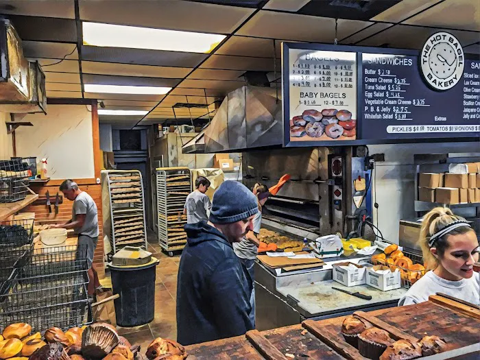 Hot Bagel Bakery Picture 6