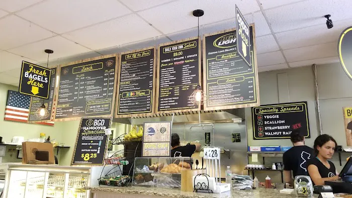 Bagel Guys Deli LLC Picture 3
