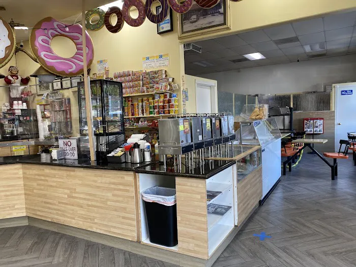 Granny's Donuts Picture 4