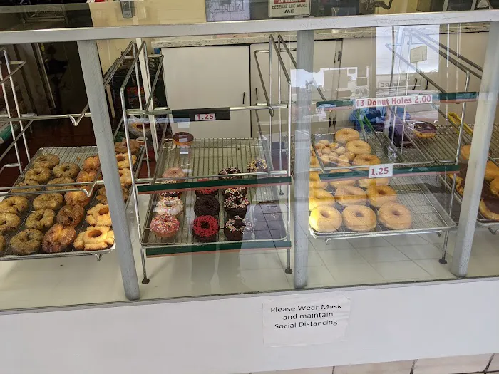 MacKay's Donuts Picture 2