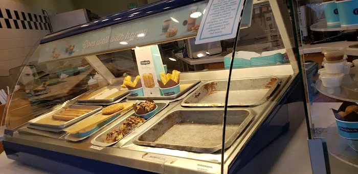 Cinnabon Picture 1