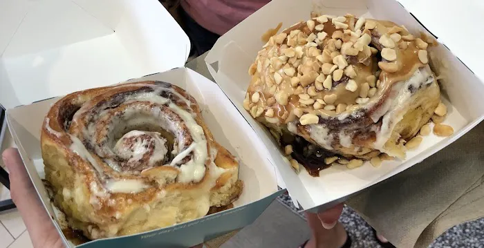Cinnabon Picture 4