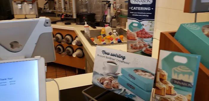 Cinnabon Picture 6