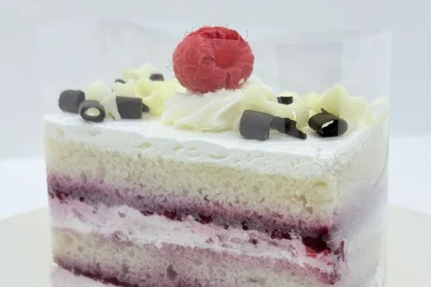 Cake Garden Bakery, sandwiches, pizza, wings & drinks