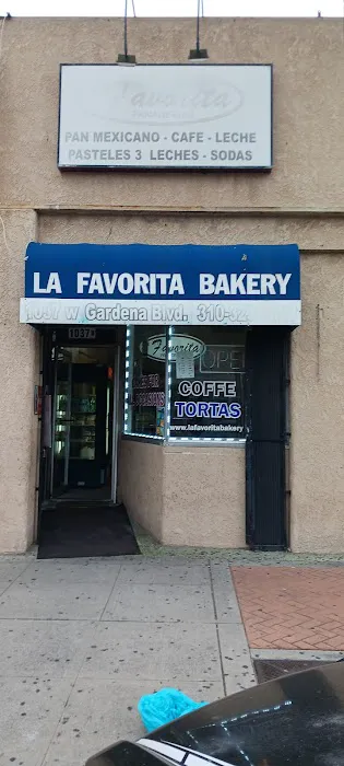 La Favorita Bakery Picture 1