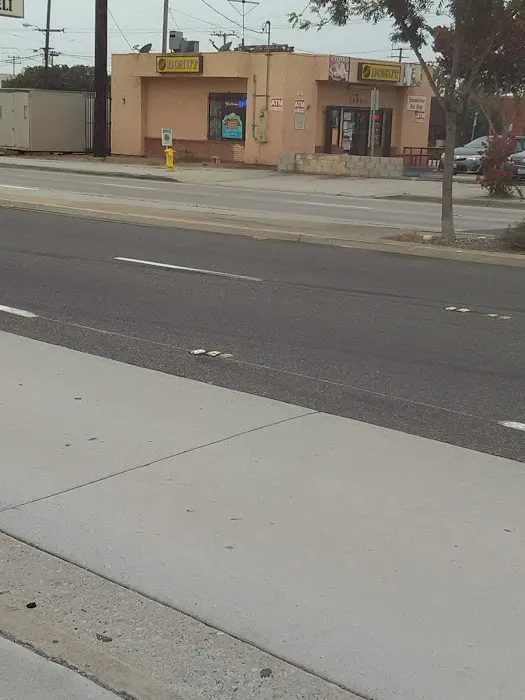 Avalon Donuts & Deli Picture 1