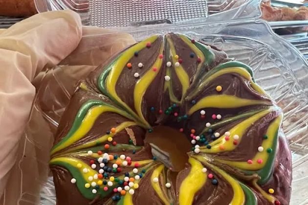 Top Donuts