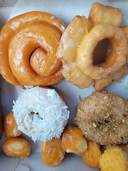 Supreme Donuts Picture 10