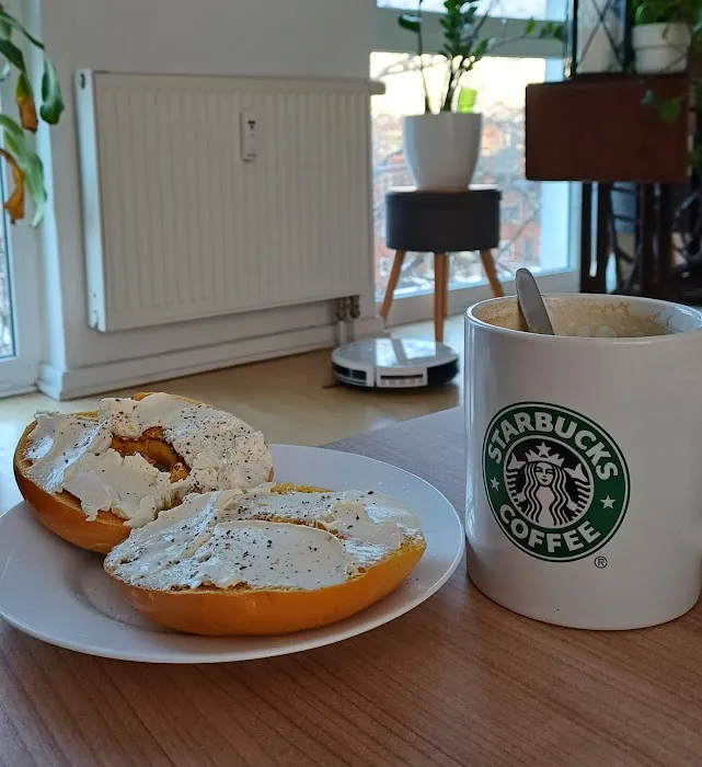 Amazing Bagels and Deli Picture 4