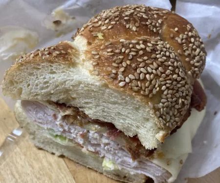 Guzzo's Cafe & Bakery