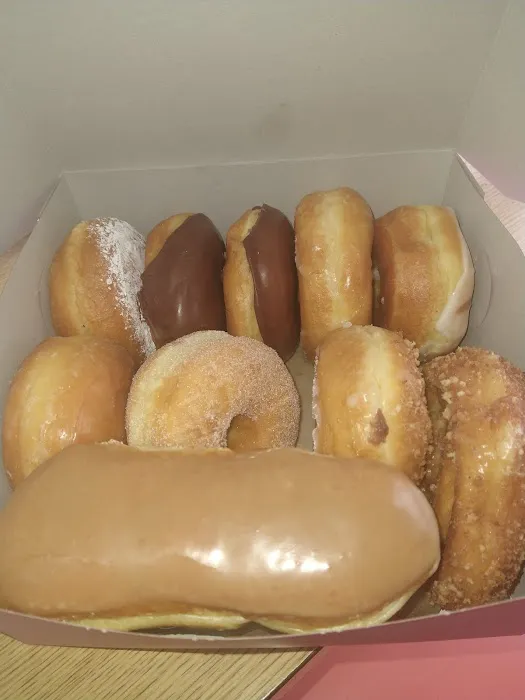 Kenny's Donuts Picture 9
