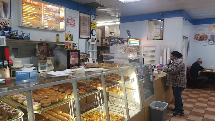 Kenny's Donuts Picture 8