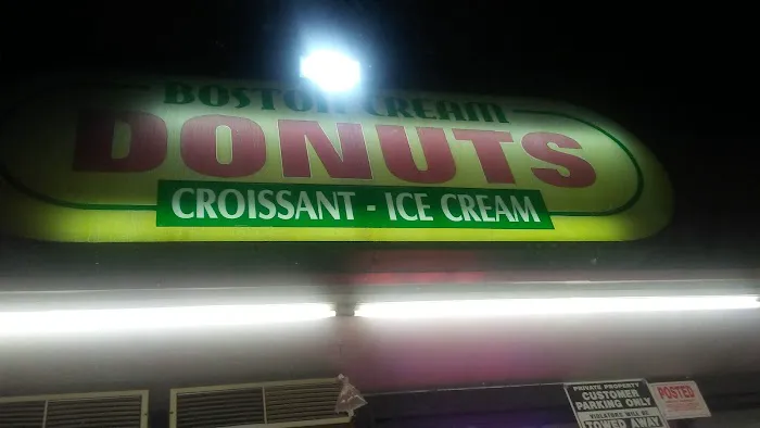 Boston Cream Doughnut Picture 2
