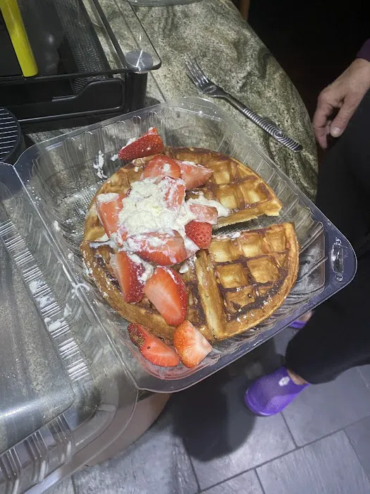 Michelle's House of Waffles and Pancakes Picture 6