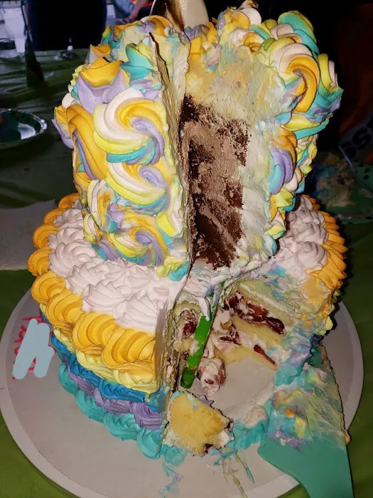 Sweeties Bakery Picture 4