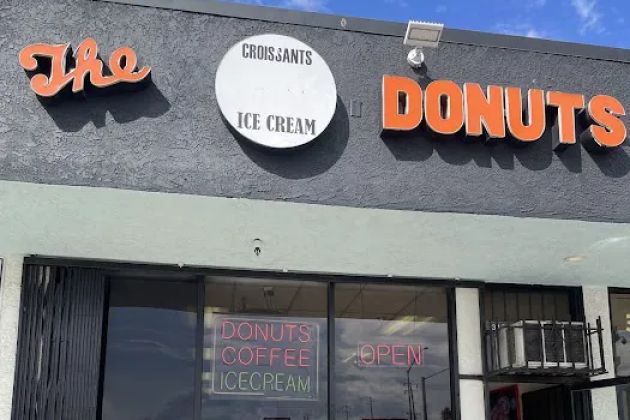 Johnny's Donuts