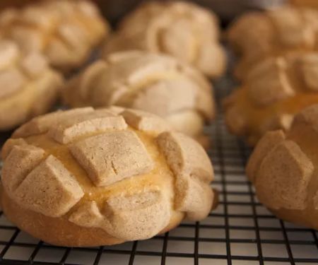 Elena's Bakery