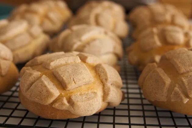Elena's Bakery