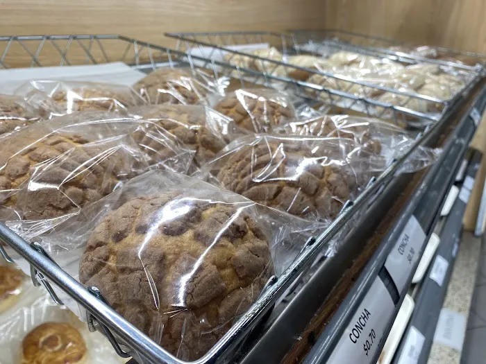 Pan Y Leche Bakery & Cafe Picture 3
