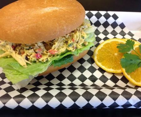 Pan Y Leche Bakery & Cafe
