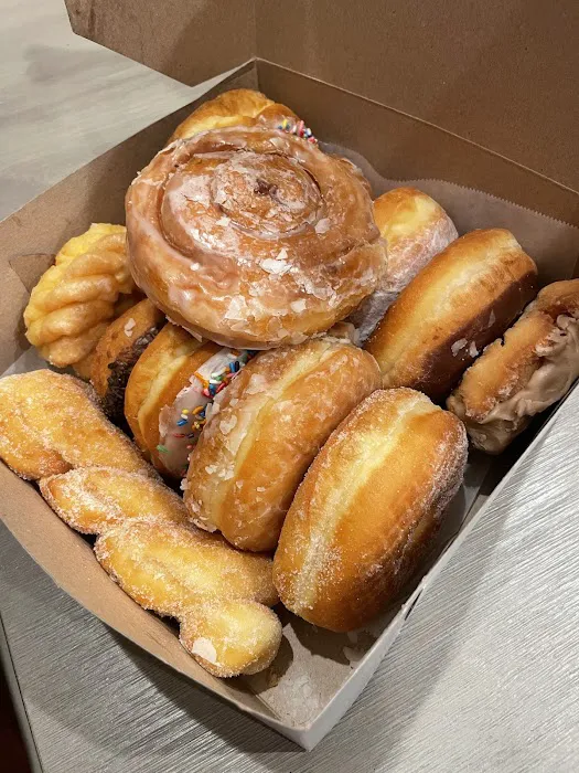 Smile's Donuts House Picture 3