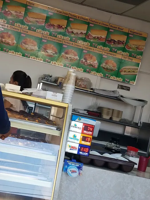 Smile's Donuts House Picture 10