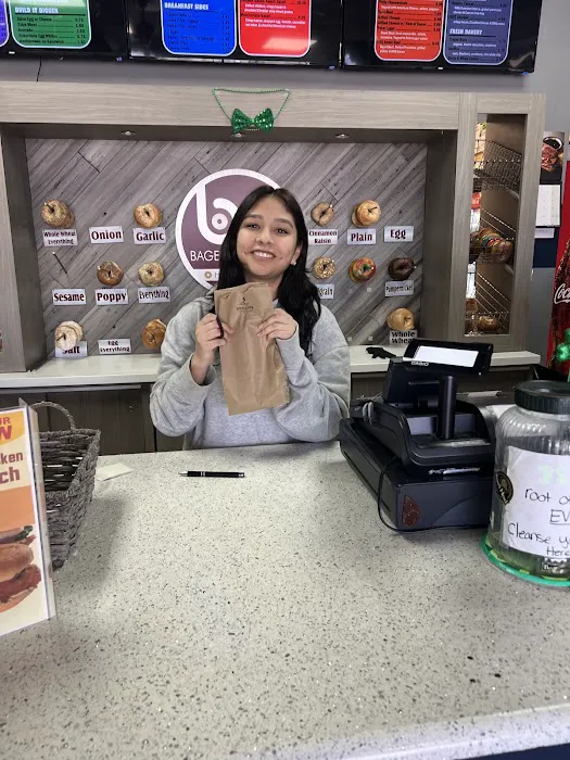 Sunset Bagel Exchange Picture 5