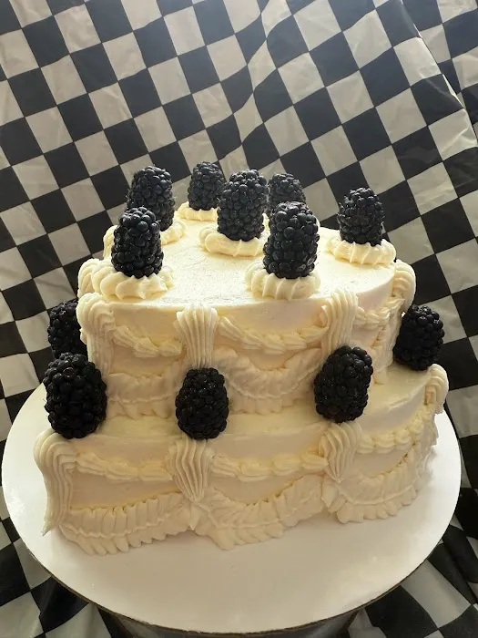 Killing Moon Vegan Bakes Picture 3