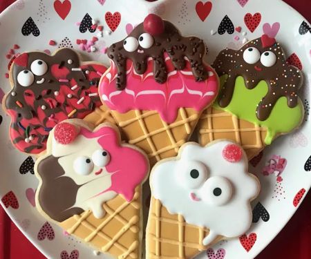 SweetDaniB Cookie Kitchen & Petite Party Studio