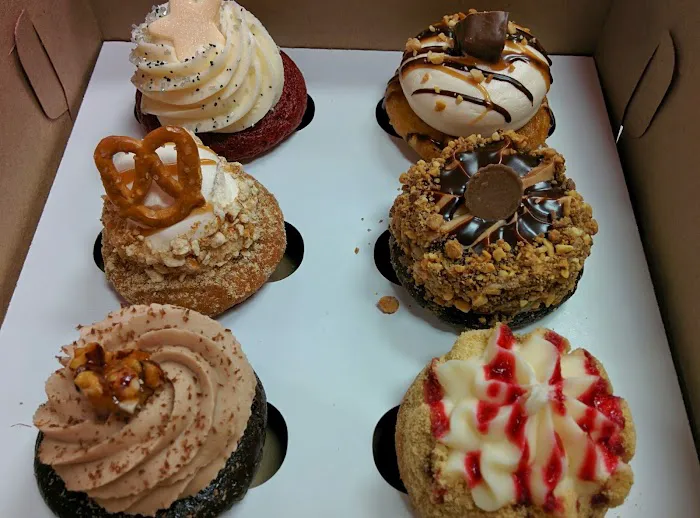 Confections of a Rockstar Bakeshop Picture 5