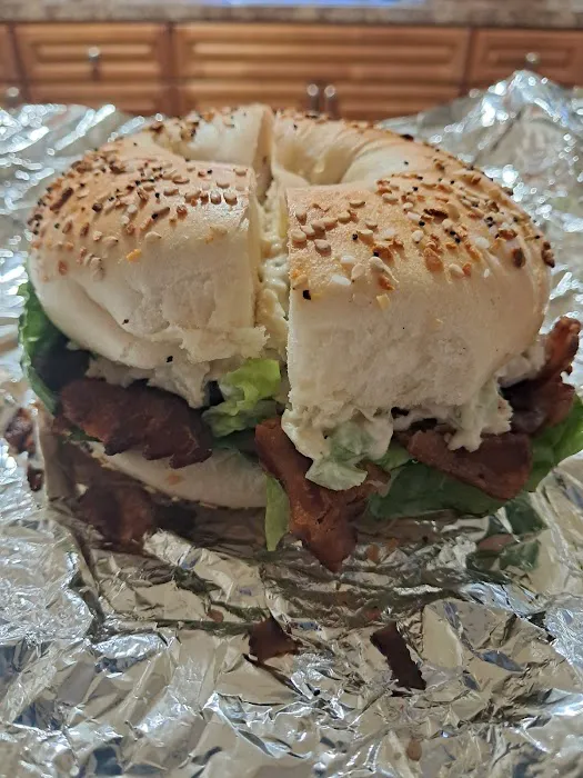 Pop Bagel & Deli Picture 10