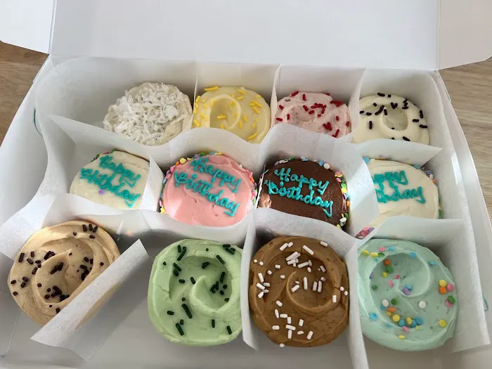 SusieCakes- Manhattan Beach Picture 3