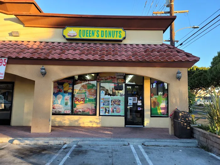 Queen's Donut Picture 2