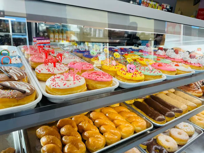 King's Donuts Picture 10