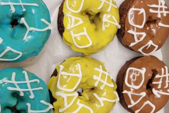 Mom's Donuts
