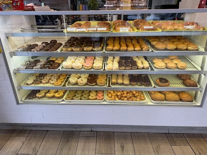 Mom's Donuts Picture 9