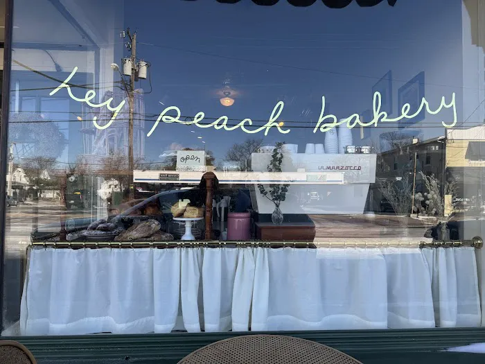 Hey Peach Bakery Picture 5