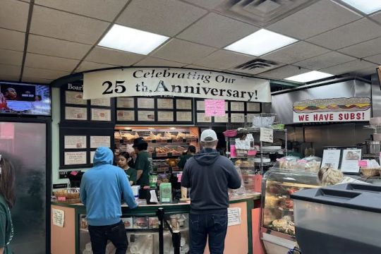 Bagel International & Deli