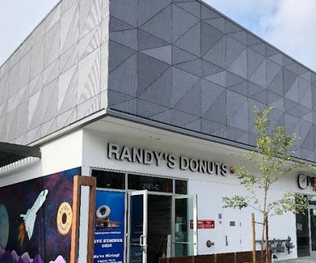 Randy's Donuts