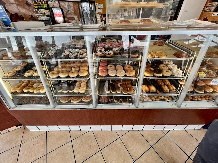 Vicky's Donuts Picture 5