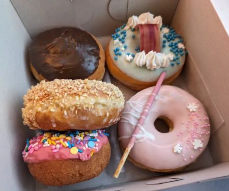 Vicky's Donuts