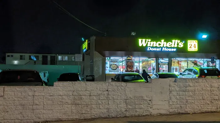 Winchell's Donut House Picture 8