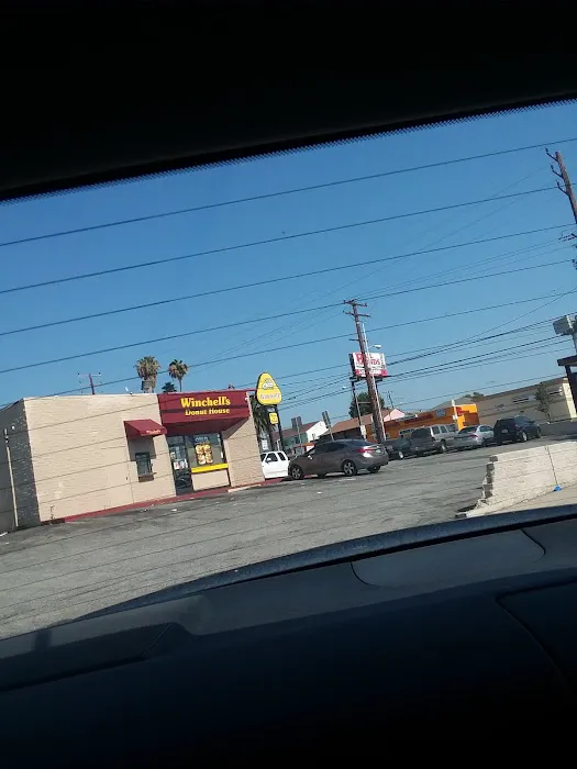 Winchell's Donut House Picture 4