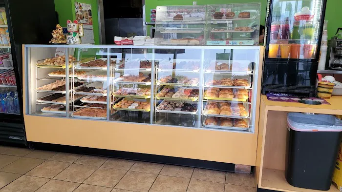 Domino Donut Picture 4