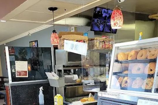 Winchell's Donut House