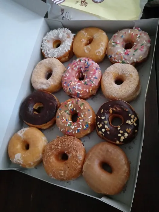 Winchell's Donut House Picture 2
