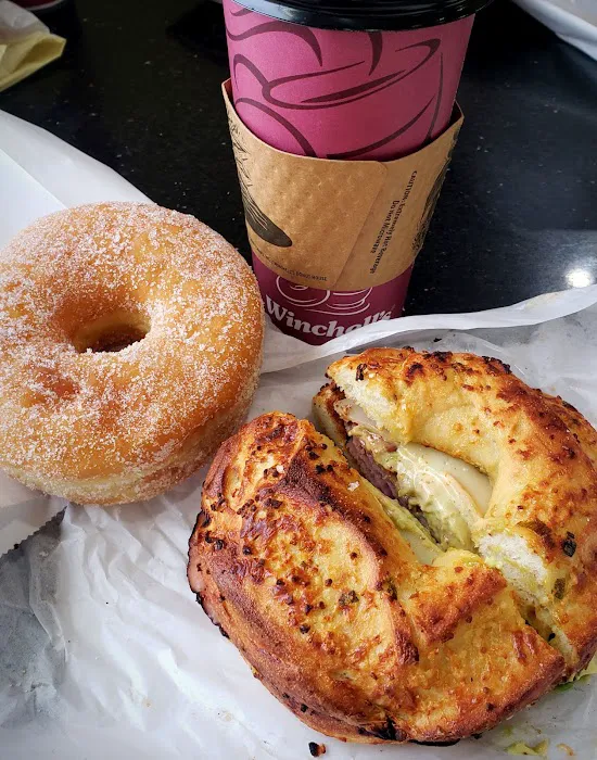 Winchell's Donut House Picture 8