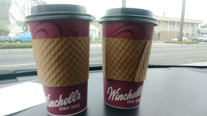 Winchell's Donut House Picture 9